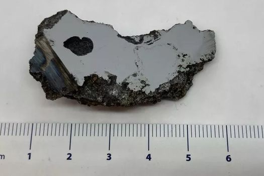 Encuentran dos nuevos minerales dentro de un meteorito de 17 toneladas | EL  ESPECTADOR
