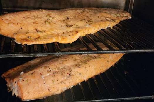 Receta para preparar salmón asado con costra de hierbas | EL ESPECTADOR