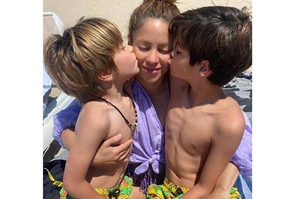 Shakira estaría luchando por quedarse con la custodia de sus hijos, Milan y Sasha Piqué Mebarak. Instagram