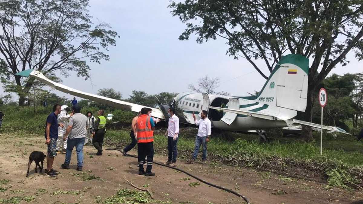 Avión de la Policía se accidentó durante aterrizaje en aeropuerto de  Villavicencio