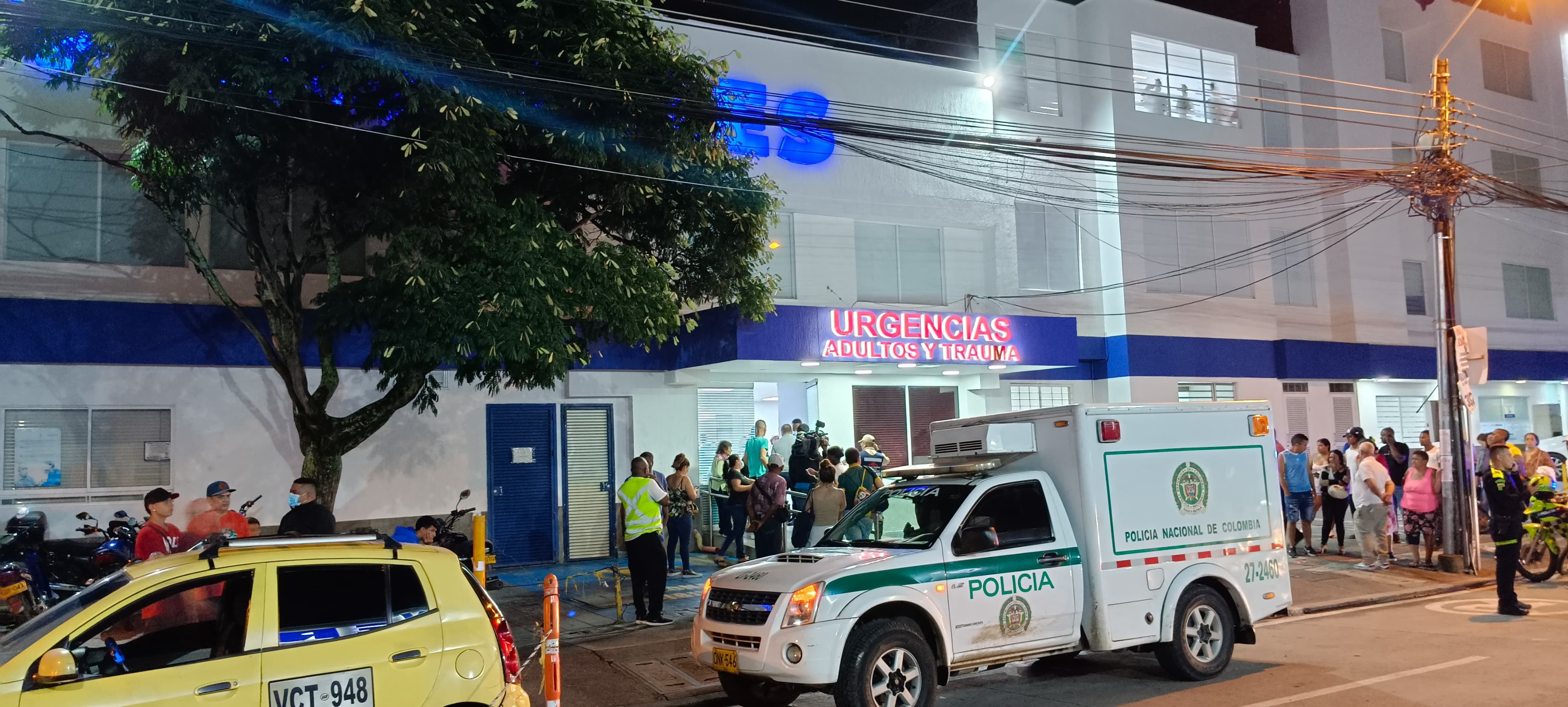 Un muerto y dos heridos dejó balacera en clínica del norte de Cali