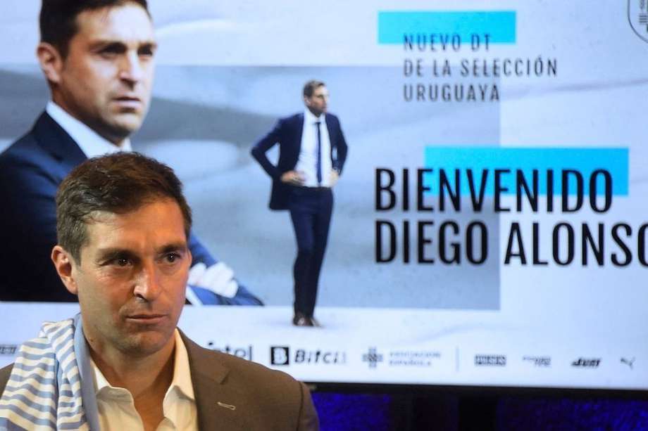 Perú vs Uruguay  ¿Quién es Diego Alonso? La historia del técnico
