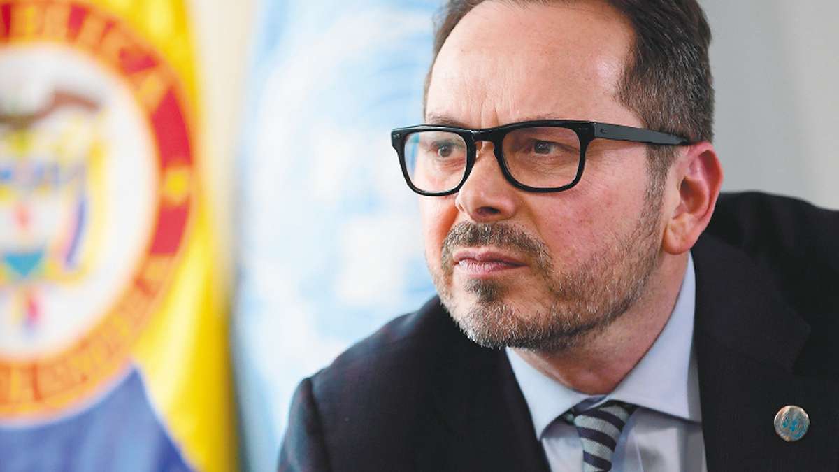 Why did the United States condition the United Nations in Colombia to verify the end of MORDISCO dissent?