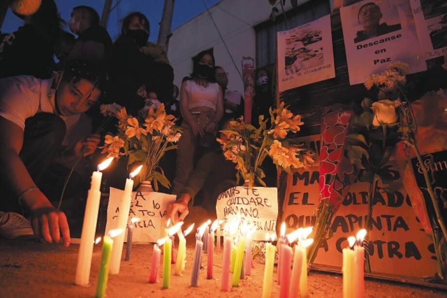 Barrio Verbenal - Homenaje a jóvenes asesinados por la Policía durante los disturbios