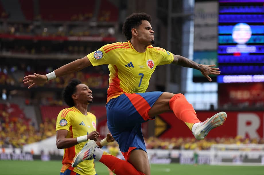 Luis Díaz celebra al anotar el 1-0 a favor de Colombia ante Costa Rica en la segunda jornada del Grupo D de la Copa América.