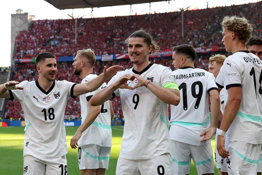 La selección de Austria dio la sorpresa y quedó primera en el Grupo D de la Eurocopa. 