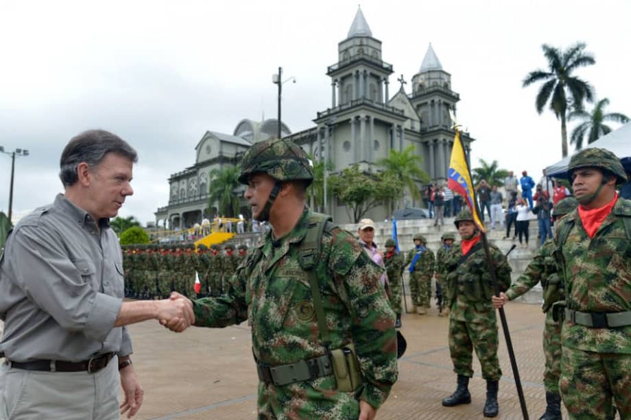 Santos calificó colaboración de Ecuador con Colombia como "impecable"