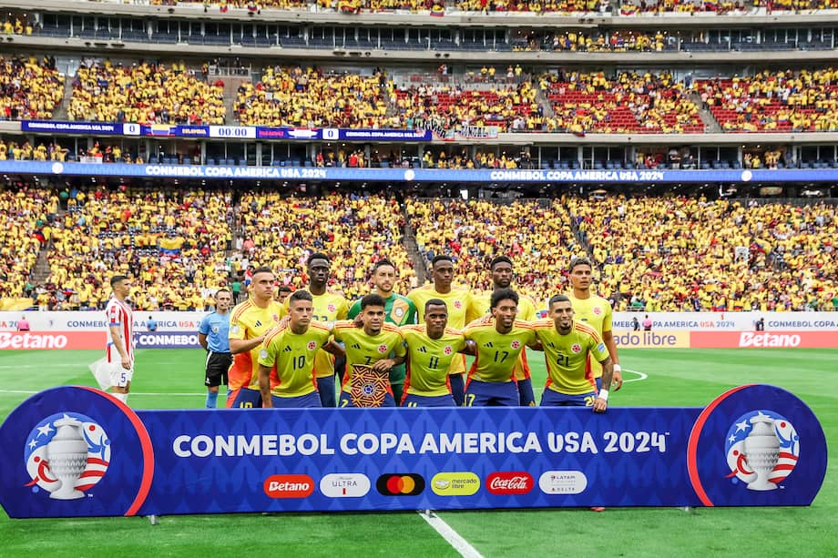 Colombia durante su primer partido con Paraguay. 