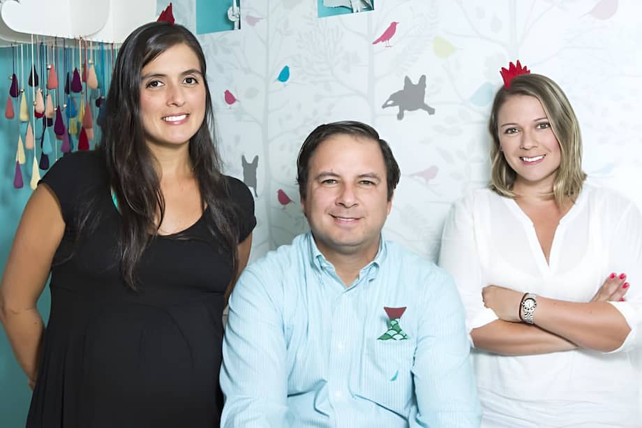 Carolina María Salazar, Clara Mónica Salazar y Jaime Andrés Salazar, los hermanos emprendedores detrás de "Piraña Mueca"