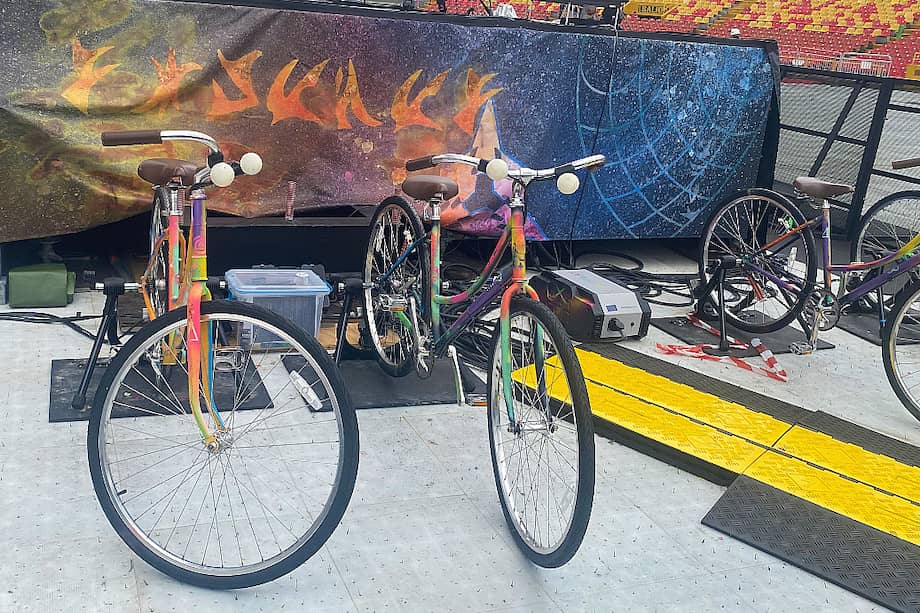 Las bicicletas en el concierto de Coldplay en Bogotá generaron un promedio de 200 vatios de potencia, capturados en baterías que hacen funcionar elementos del espectáculo.