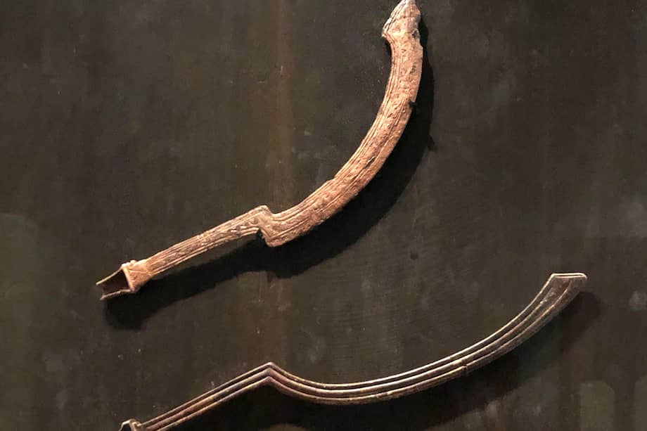 Espada curva denominada por los egipcios como khepesh, un arma utilizada en esa época y que los investigadores andaluces han determinado como el arma de guerra que mató a tres soldados egipcios a comienzos de la Dinastía XVIII, en torno al 1500 a.C.