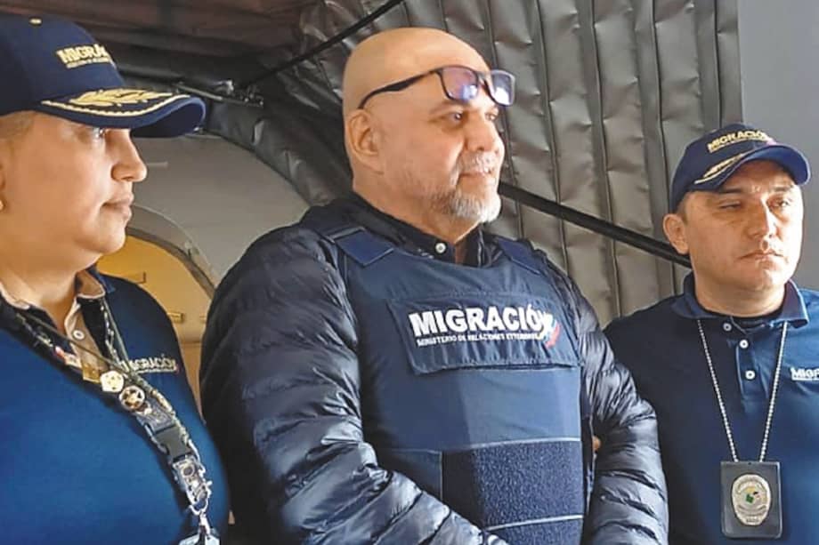  Salvatore Mancuso volvió a Colombia el martes 27 de febrero de 2024.  / Migración Colombia 