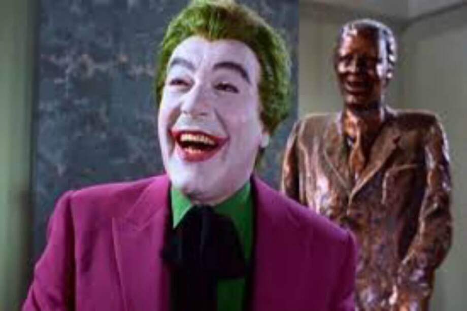 Cesar Romero fue el primer actor en interpretar al Guasón en la serie de televisión "Batman" en 1960.  / Archivo particular