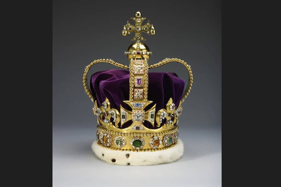 Corona de San Eduardo, que el rey solo usará una vez en su vida. 