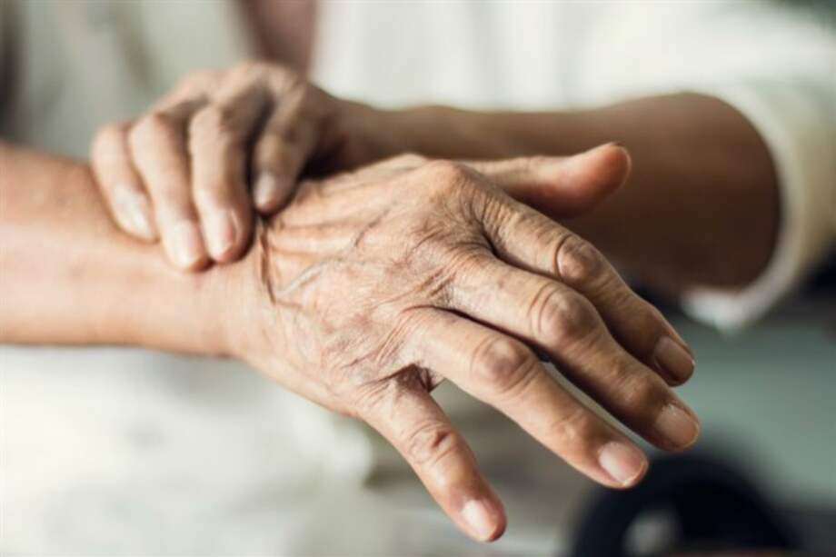 El Parkinson a menudo es más frecuente en las poblaciones rurales.  / Getty Images