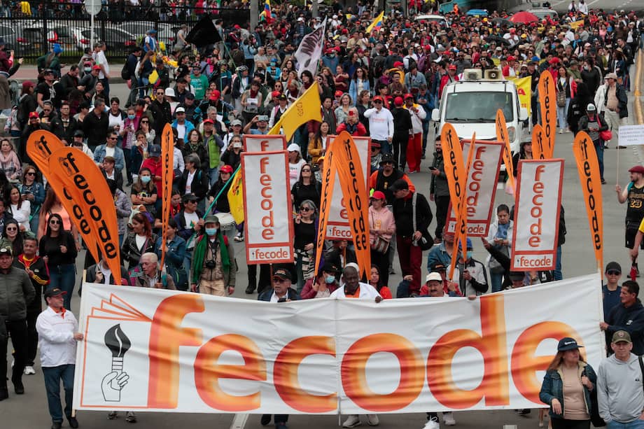 Hoy Fecode espera hacer una "gran toma" de Bogotá. 