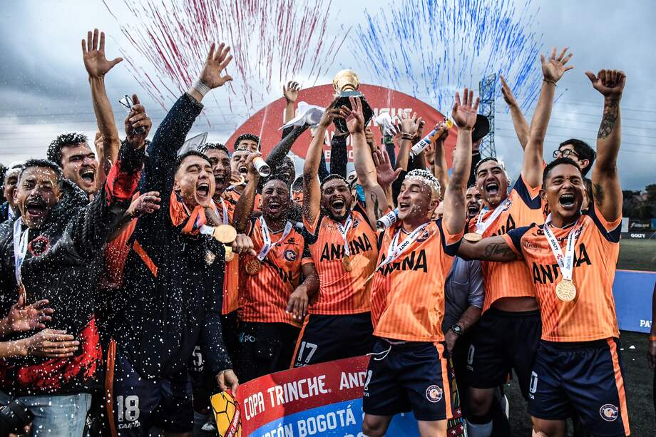 Macondo FC se consagró campeón de la Copa Trinche Bogotá tras imponerse (2-0) a Los Primos en la final.