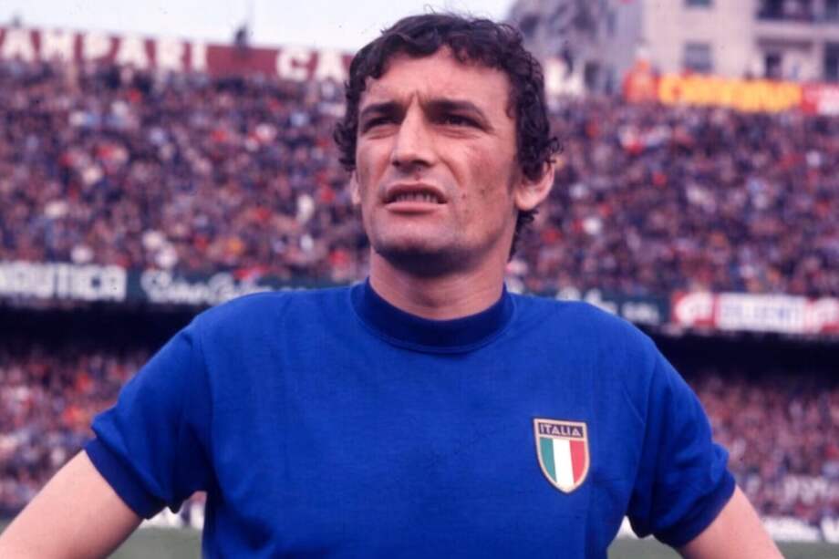 Riva es uno de los mayores y más queridos símbolos del fútbol italiano: fue campeón de Europa en 1968 y subcampeón del mundo en 1970 en México.