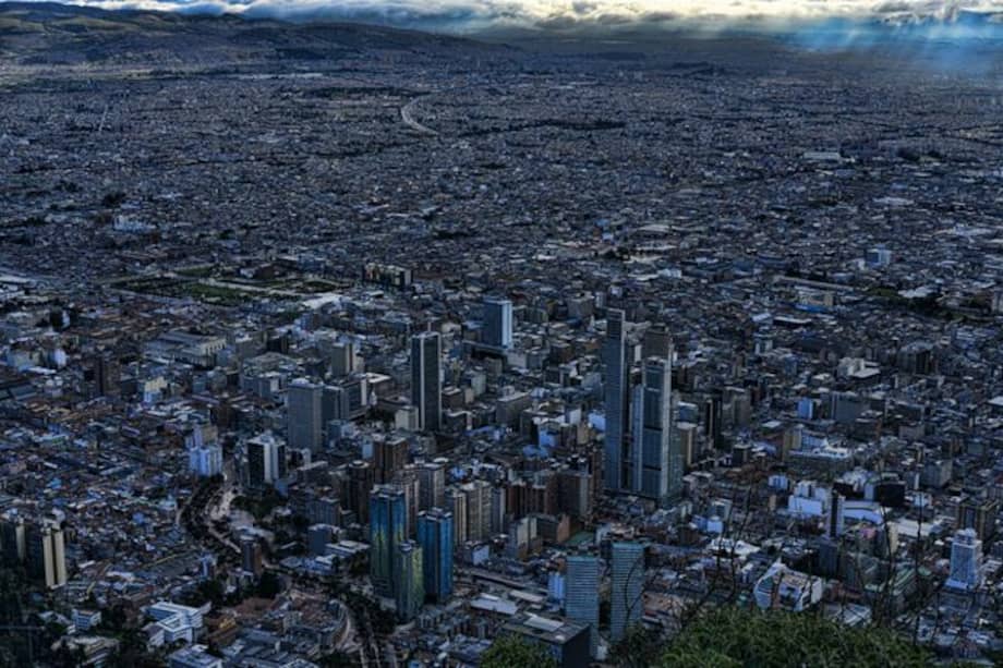 La capital es la ciudad más extensa de Colombia. Conozca los miradores desde donde podrá ver la gran extensión de Bogotá.