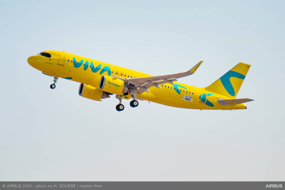 La aerolínea Latam anunció que ofrecerá sillas a los viajeros de Viva Air perjudicados por los problemas que enfrenta la empresa aérea.