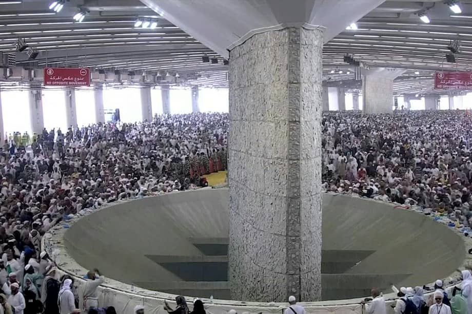 Más de 1,8 millones de peregrinos musulmanes visitaron La Meca durante el hach. 