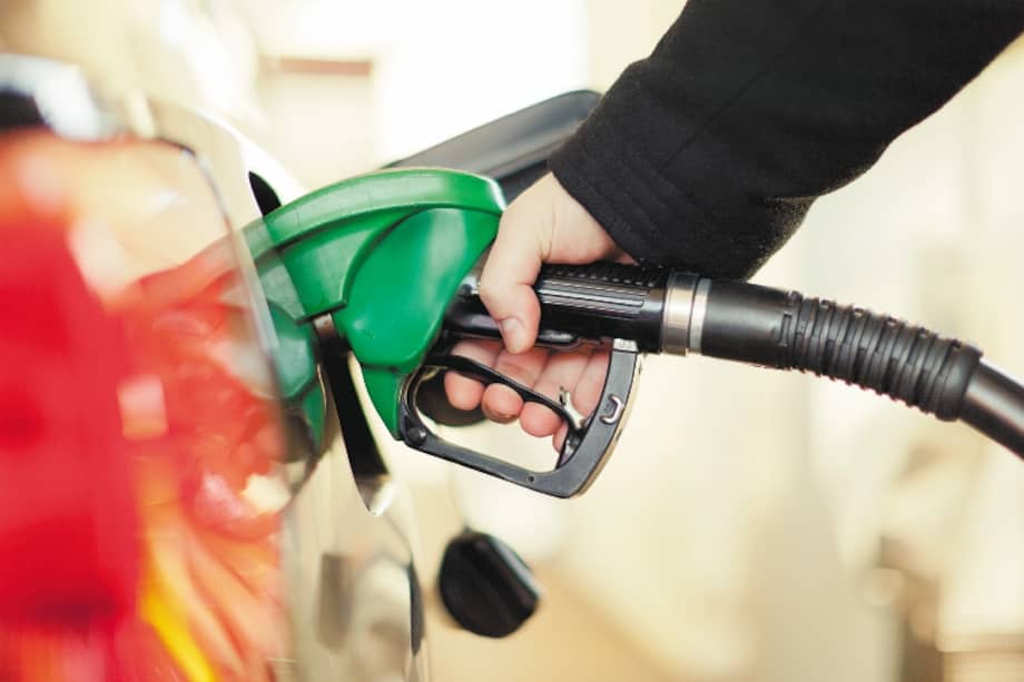 Es fundamental comprender tanto las ventajas como las desventajas de los aditivos para gasolina para tomar decisiones informadas sobre su uso.