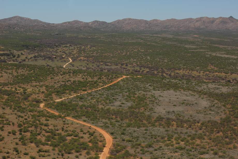 Vista aérea del desierto de Sonora, que se extiende por más de 250.000 km cuadrados, superficie similar a un país como Ecuador.