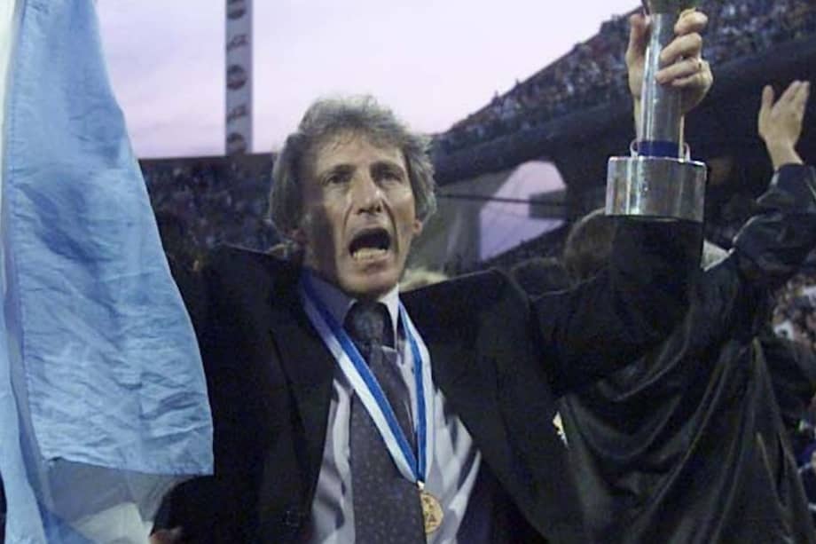 La etapa más exitosa de José Néstor Pékerman como entrenador, en lo que a títulos respecta, fue al frente de las selecciones juveniles de Argentina.