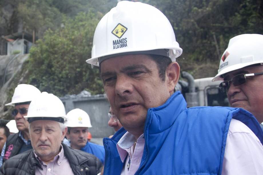 Vargas Lleras asegura que túnel de la Línea no será otro elefante blanco