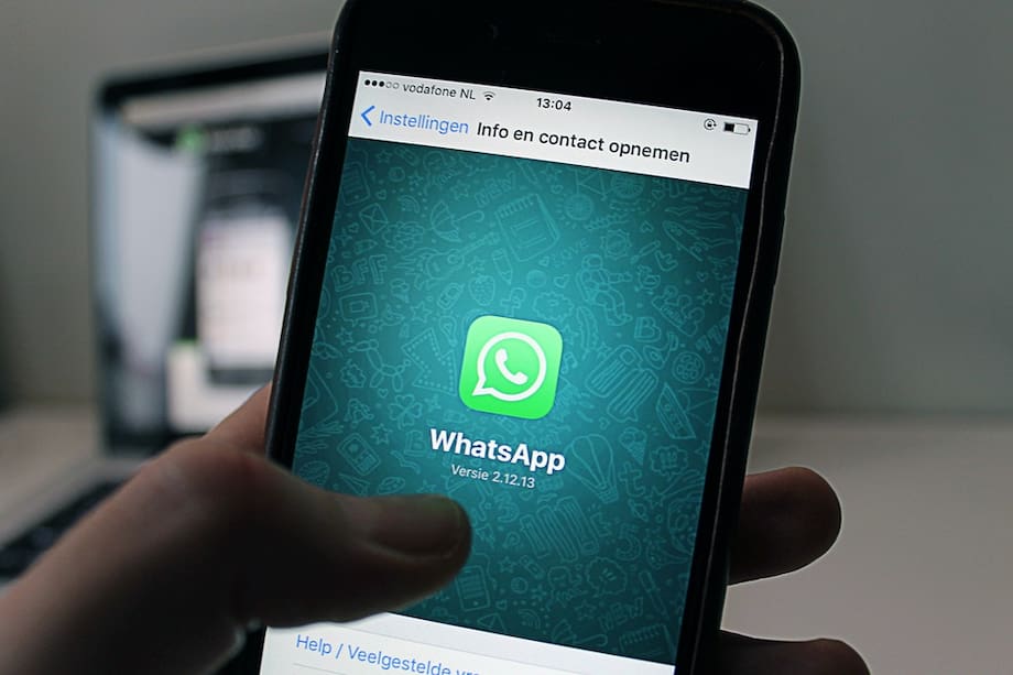 Si eres administrador de un grupo de Whatsapp puedes configurarlo para elegir quién puede escribir en él.