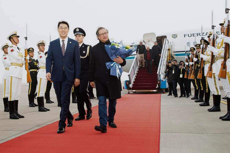 El presidente Gustavo Petro llegó a China este lunes 23 de octubre.