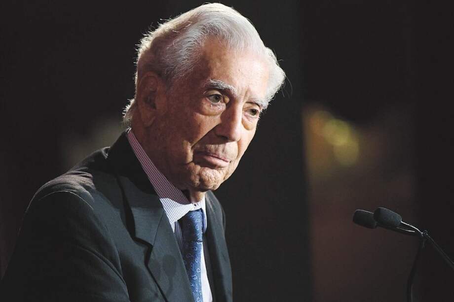 Mario Vargas Llosa empezó a ser parte de la Academia Francesa desde 2023. Es el primer autor hispano que hace parte de la institución. 
