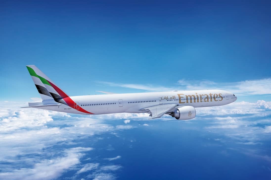 Cuánto cuesta viajar en Emirtates Airlines: la nueva aerolínea que llega al país