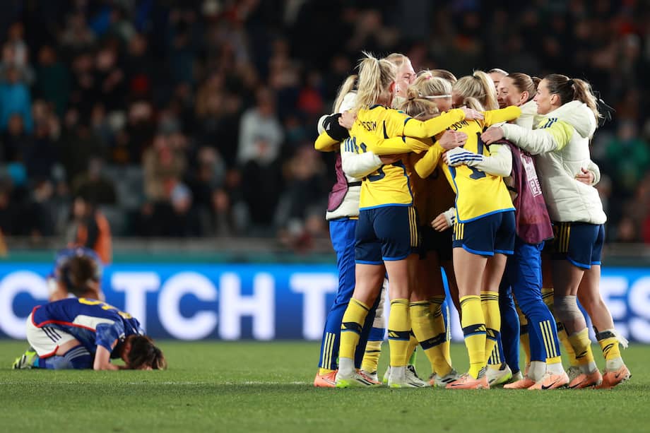 Jugadoras de Suecia celebran tras su victoria en el Mundial Femenino frente a Japón.