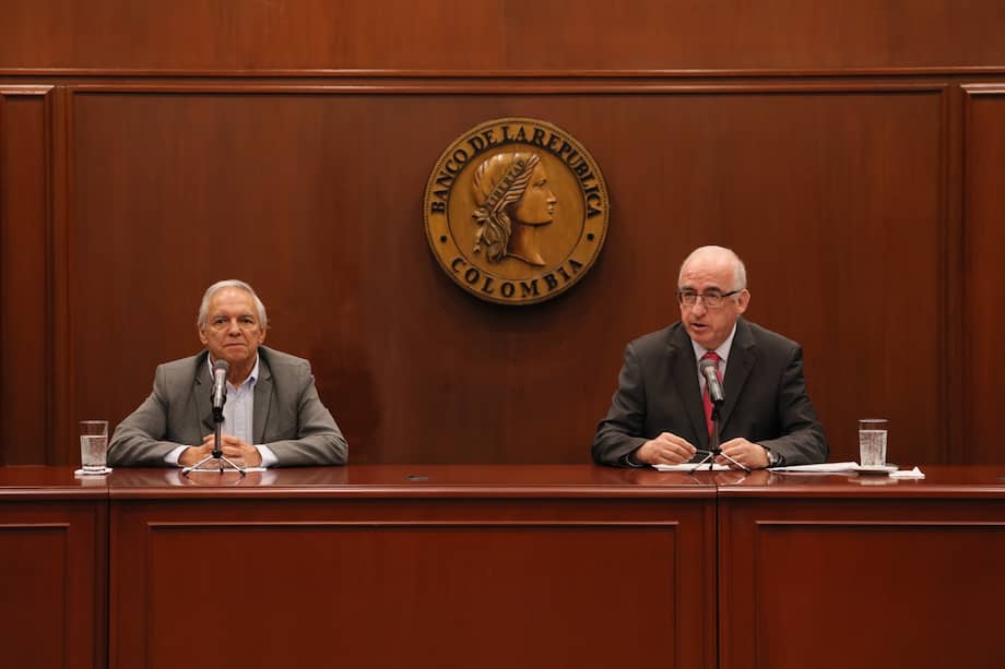 Ricardo Bonilla, ministro de Hacienda, y Leonardo Villar, gerente del Banco de la República.